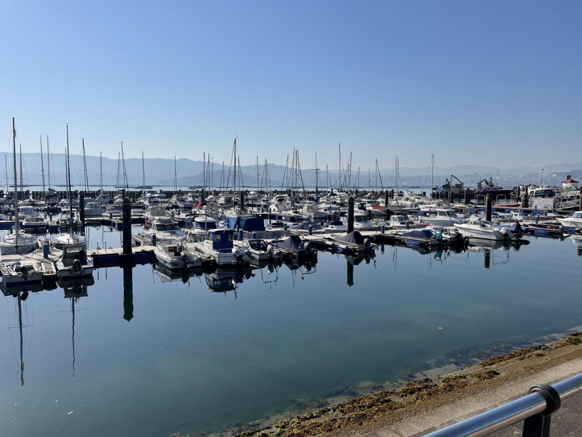 Apartmán Atico Deluxe Muy Cerca De La Playa, Parking Gratis Moaña Exteriér fotografie